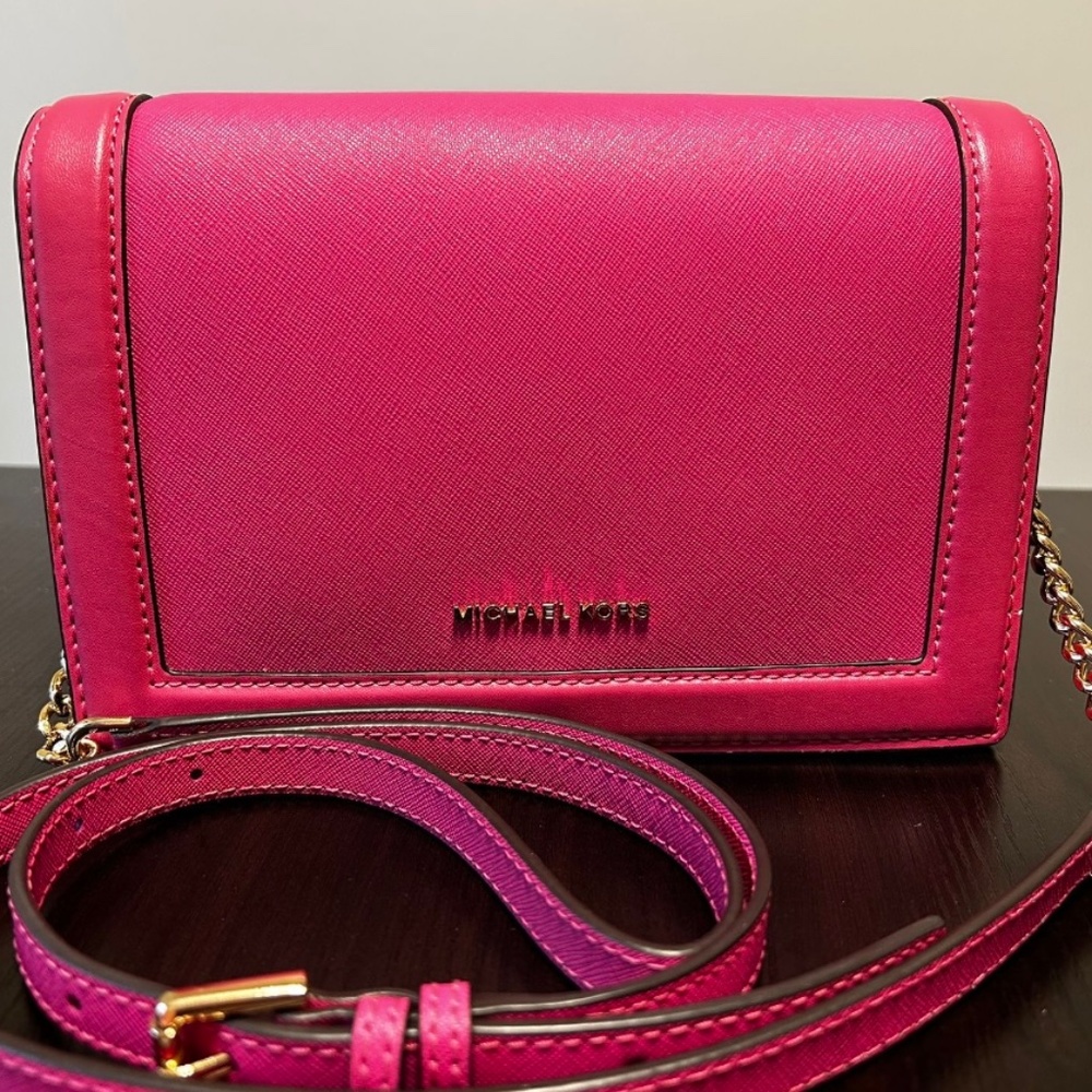 Michael Kors crossbody wallet purse